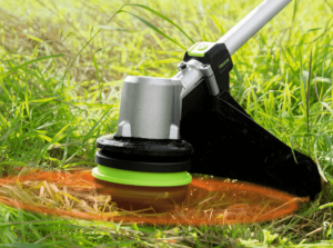 baterijska kosilnica na nitko